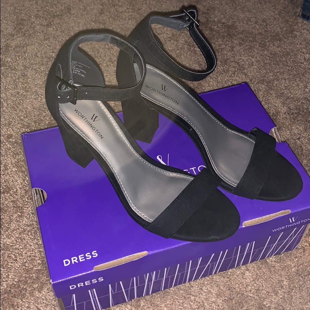 Black chunky heels